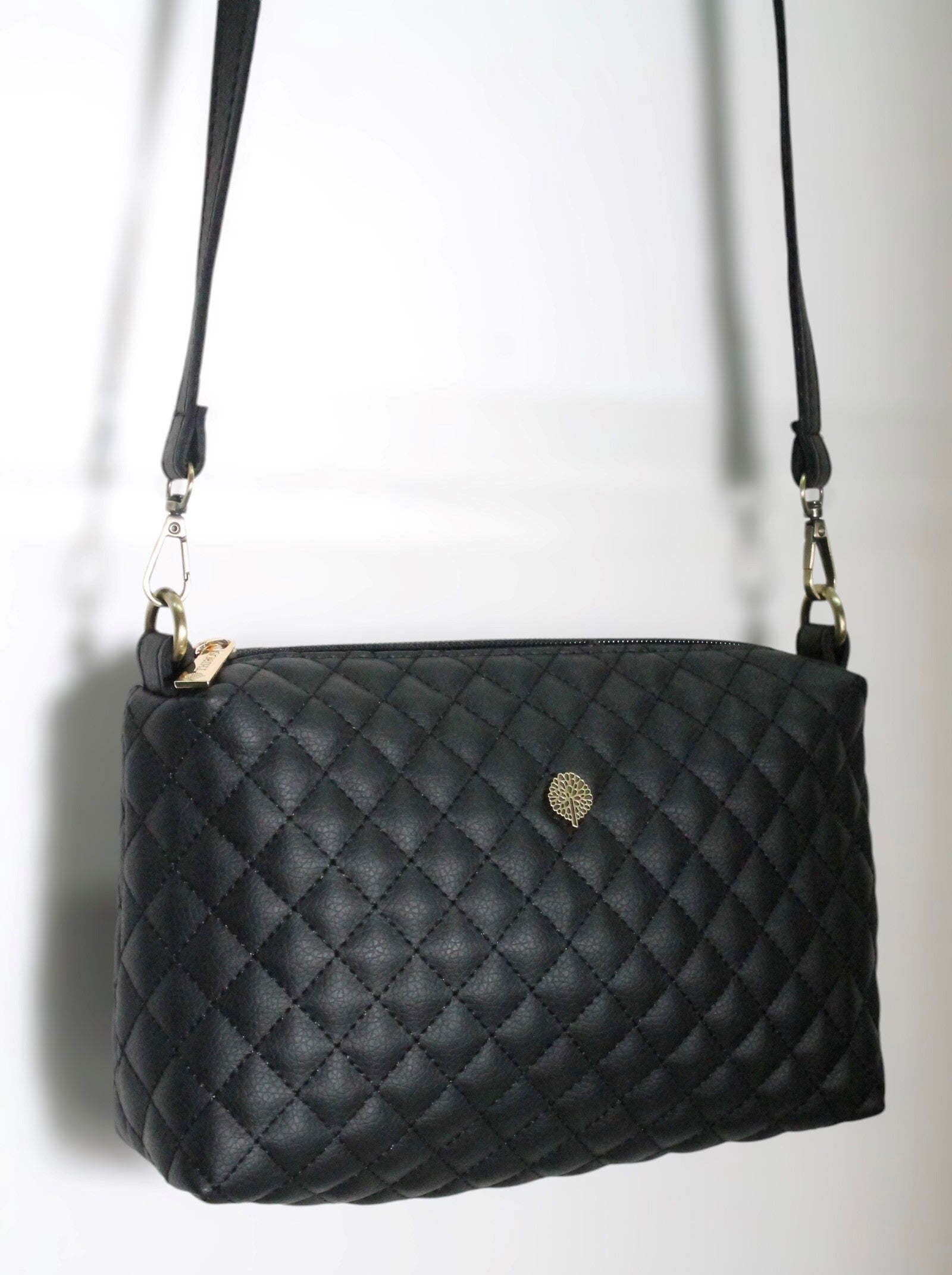 Quilted crossbody glam bag